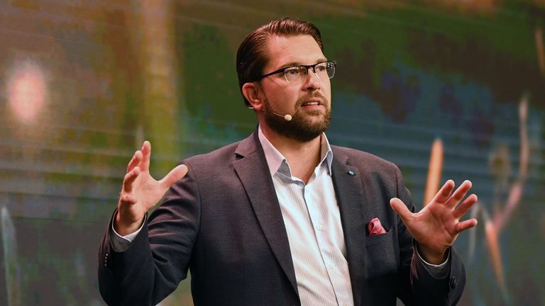 جبهة المواجهة ضد الإخوان تتسع في أوروبا