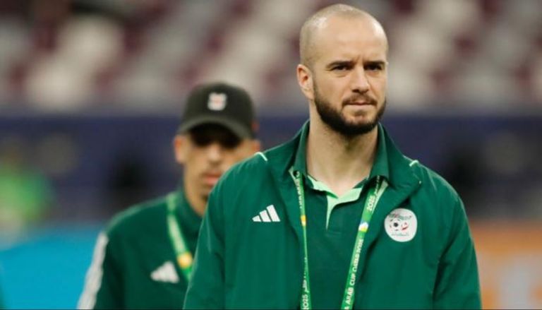 لكحل نجم منتخب الجزائر الرديف