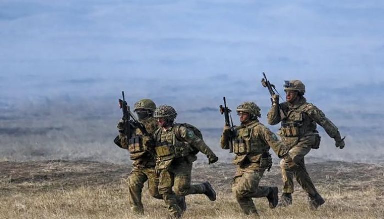 قوات الناتو خلال تدريب جرى العام الماضي في رومانيا