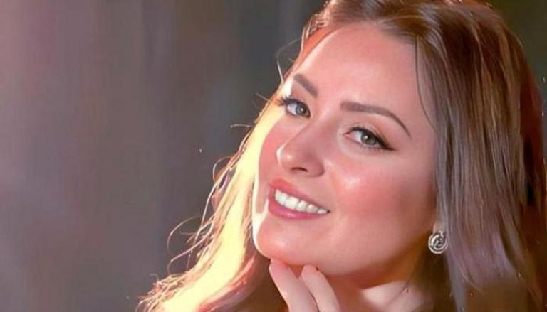 نيرمين الفقي 