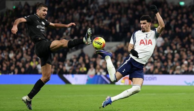 مباراة توتنهام ضد مان سيتي