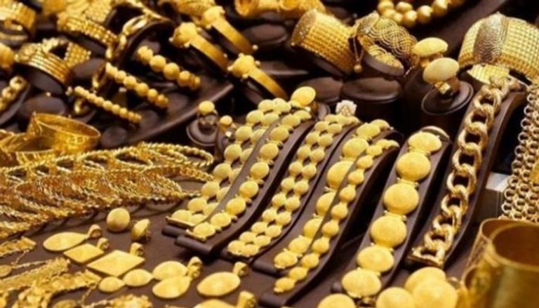 مشغولات ذهبية