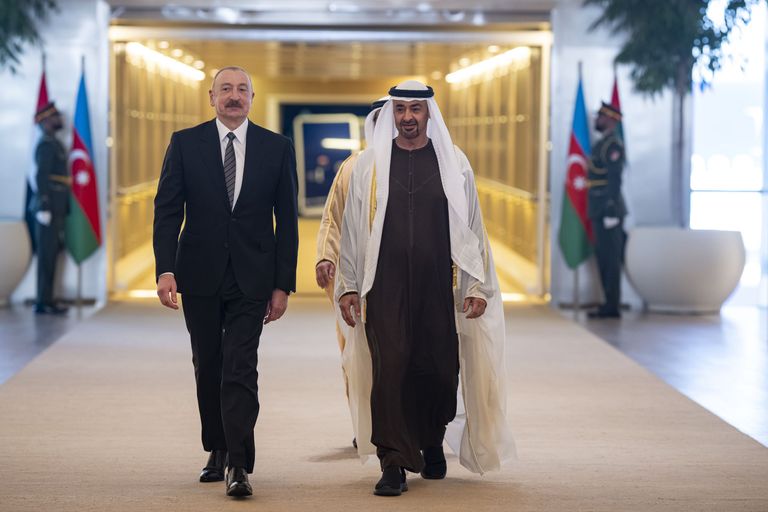 رئيسا الإمارات وأذربيجان يبحثان علاقات التعاون في إطار الشراكة الشاملة - صورة 1