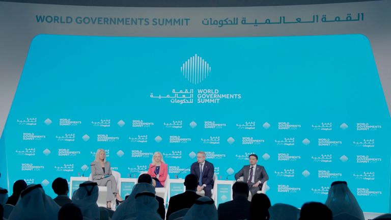 قمة الحكومات 2026.. &laquo;منتدى الخدمات&raquo; يرسم طريق &laquo;صفر بيروقراطية&raquo; - صورة 7
