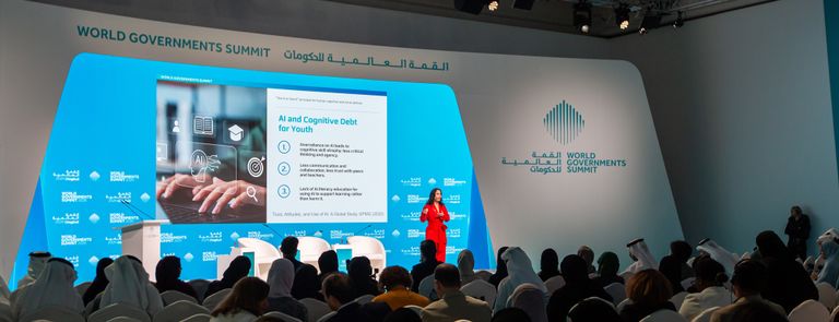 قمة الحكومات.. الذكاء الاصطناعي وتصفير البيروقراطية يقودان مستقبل الإدارة - صورة 4