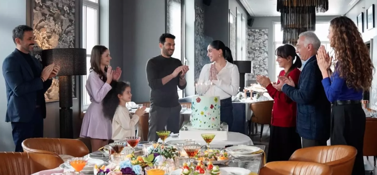 مسلسل &laquo;ورود وذنوب&raquo; الحلقة 15.. صدمات متلاحقة وانهيار زينب - صورة 1