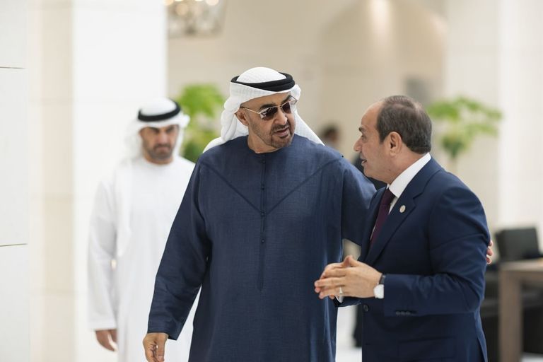 السيسي يبدأ اليوم زيارة إلى الإمارات لبحث التعاون وتنسيق القضايا الإقليمية - صورة 2