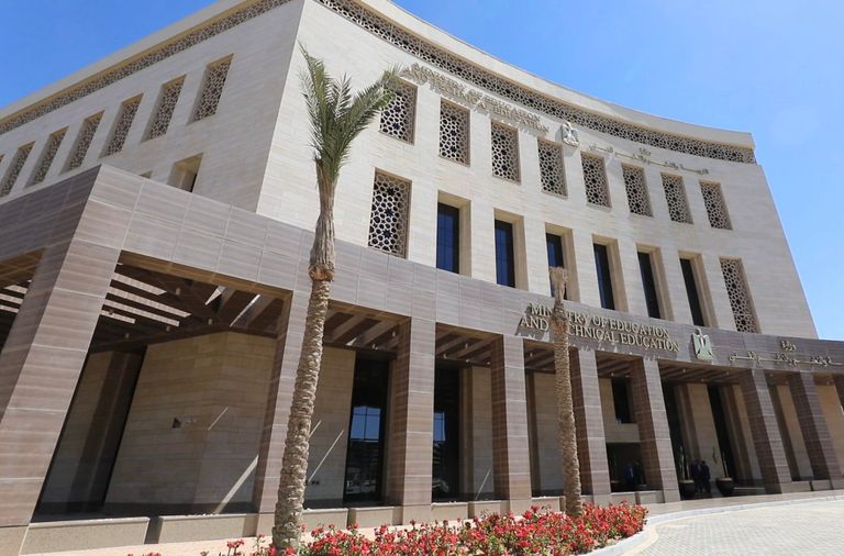 &laquo;التعليم&raquo; المصرية تحسم الجدل حول &laquo;إلغاء النصوص المتحررة&raquo; من الامتحانات - صورة 1
