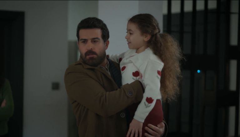 مسلسل &laquo;ليل&raquo; الحلقة 32.. رولا تضلل من حولها وتُبقي نورس مخفيا - صورة 1