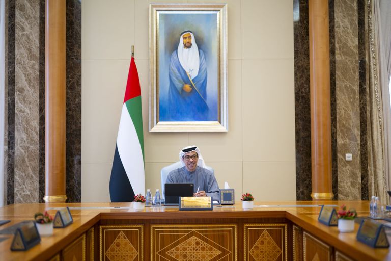 منصور بن زايد يترأس اجتماع مجلس إدارة &laquo;مبادلة للاستثمار&raquo;.. اعتماد خطة الأعمال لعام 2026 - صورة 1