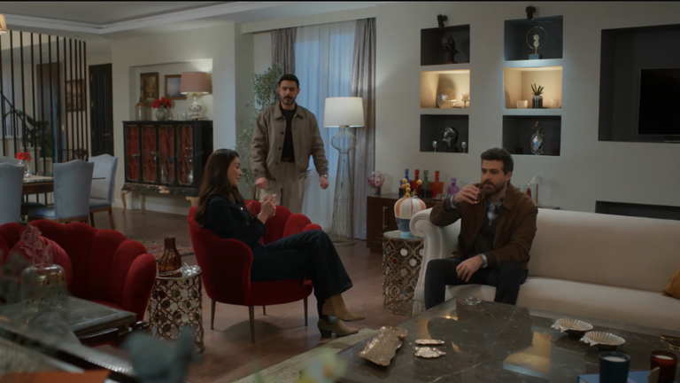 مسلسل «ليل» الحلقة 33.. ورد وباسم في مأزق ونجم على حافة الانفجار - صورة 1