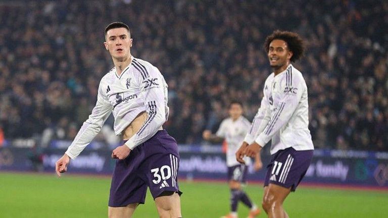 3 عوامل.. أسرار نجاح مايكل كاريك مع مانشستر يونايتد - صورة 1