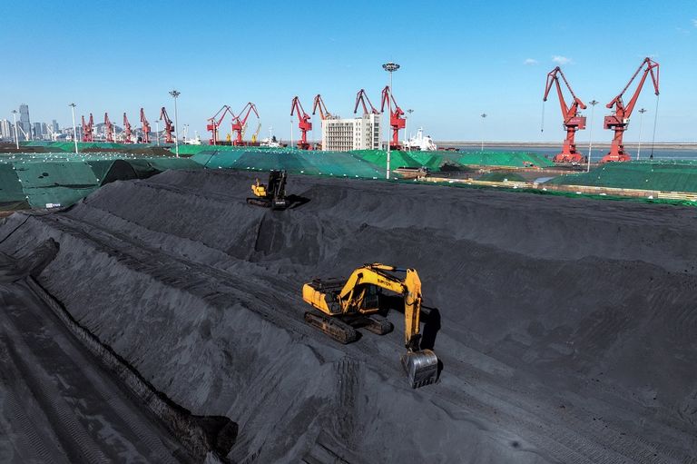 استقرار الانبعاثات في الصين خلال 2025.. نمو هائل لمصادر الطاقة المتجددة - صورة 3