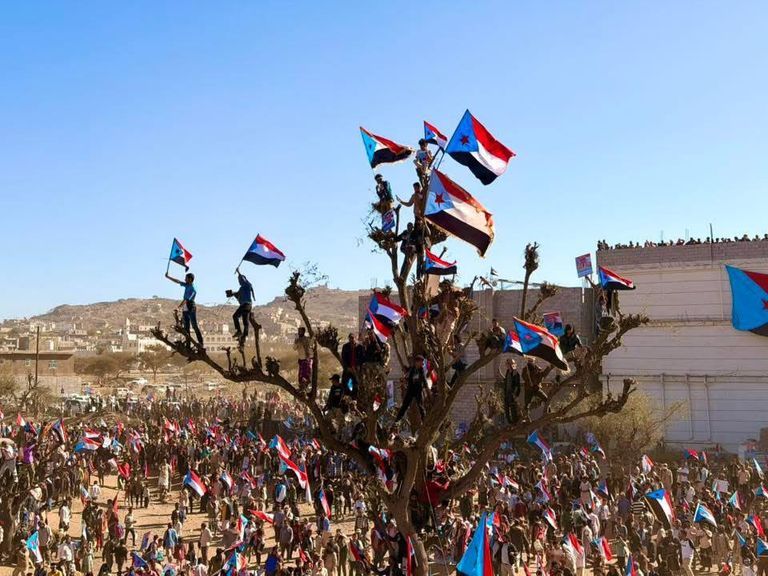 مليونية الضالع.. حشود تجدد الولاء لـ&laquo;الانتقالي الجنوبي&raquo; - صورة 1