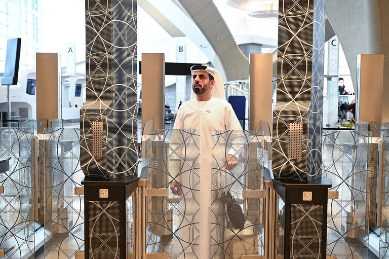 &laquo;النقطة الواحدة للمسافرين جوا&raquo;.. الإمارات والبحرين تدشنان عصر السفر الذكي - صورة 1