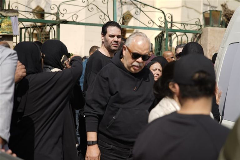 صور من جنازة والدة ريم مصطفى.. لحظات وداع مؤثرة - صورة 3