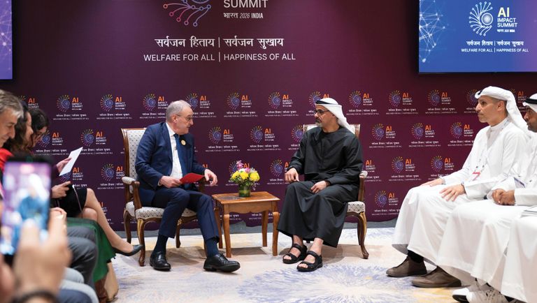 قمة تأثير الذكاء الاصطناعي.. ولي عهد أبوظبي يبحث تعزيز الشراكة مع رئيس الاتحاد السويسري - صورة 2