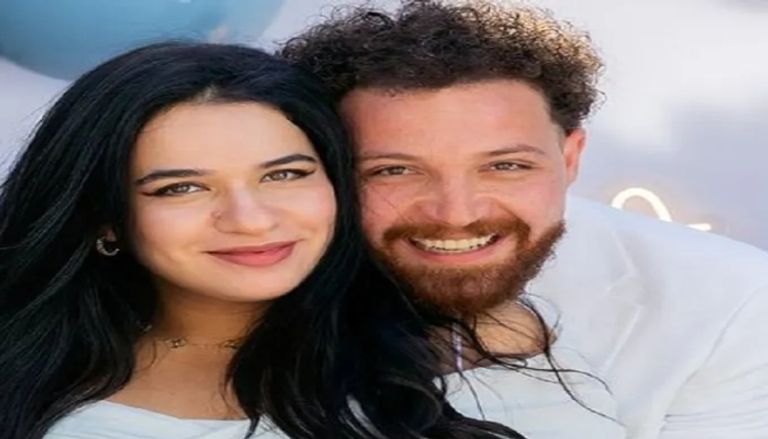 بسبب مرض ابنهما &laquo;يوسف&raquo;.. أزمة محمود حجازي ورنا طارق تتصاعد - صورة 1