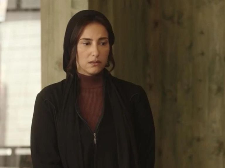 مسلسل &laquo;الكينج&raquo; الحلقة 3.. الجيوشي يبتز حنان مطاوع لتتزوجه - صورة 1
