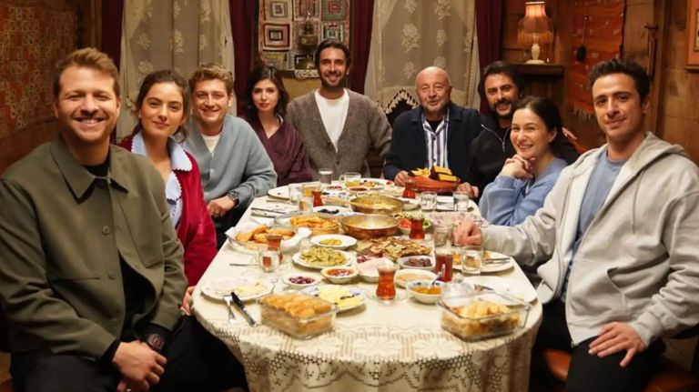 مسلسل هذا البحر سوف يفيض الحلقة 19.. &laquo;أيوفان&raquo; تنفذ خطتها الشريرة - صورة 1