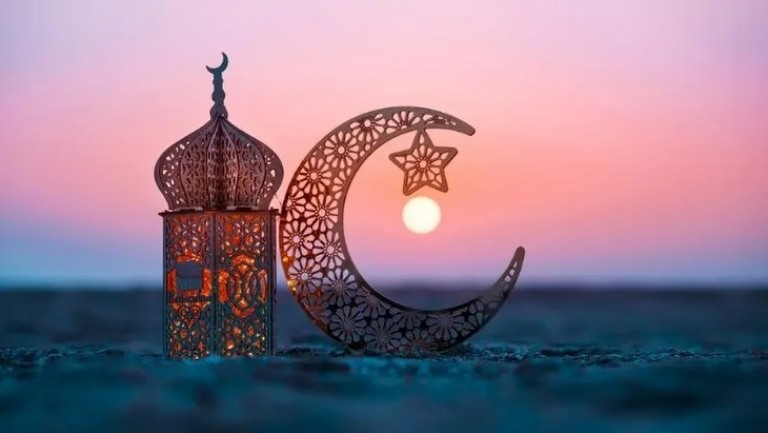 الحسابات الفلكية تحدد موعد عيد الفطر وصلاة العيد 2026 في مصر - صورة 1
