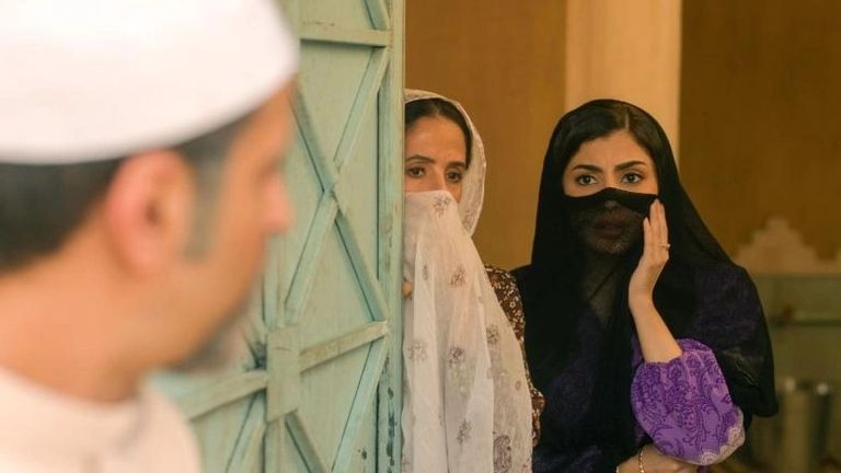 مسلسل شارع الأعشى 2 الحلقة 9.. أبو إبراهيم يطرق باب إلهام فضالة - صورة 1