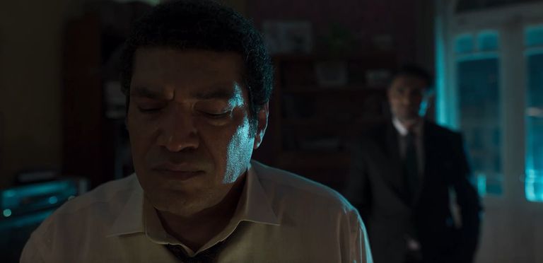 مسلسل &laquo;عين سحرية&raquo; الحلقة 9.. عصام عمر يبتز محمد علاء - صورة 1