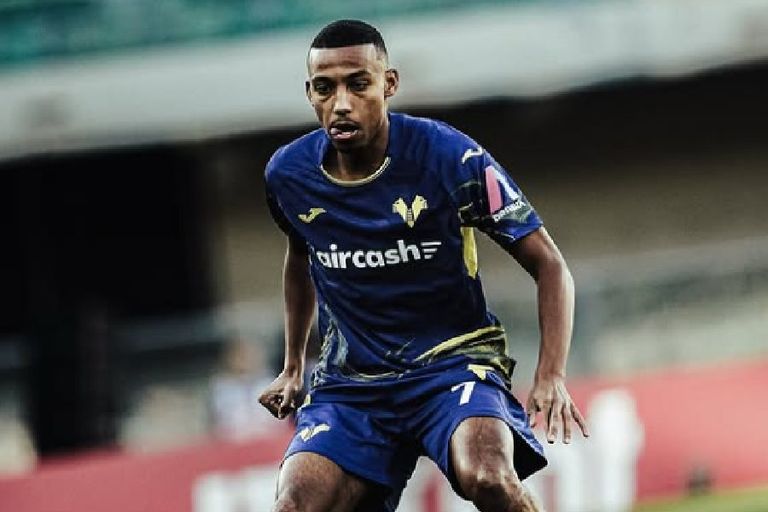 وسط موجة الإصابات.. خبر سار في منتخب الجزائر قبل توقف مارس - صورة 1