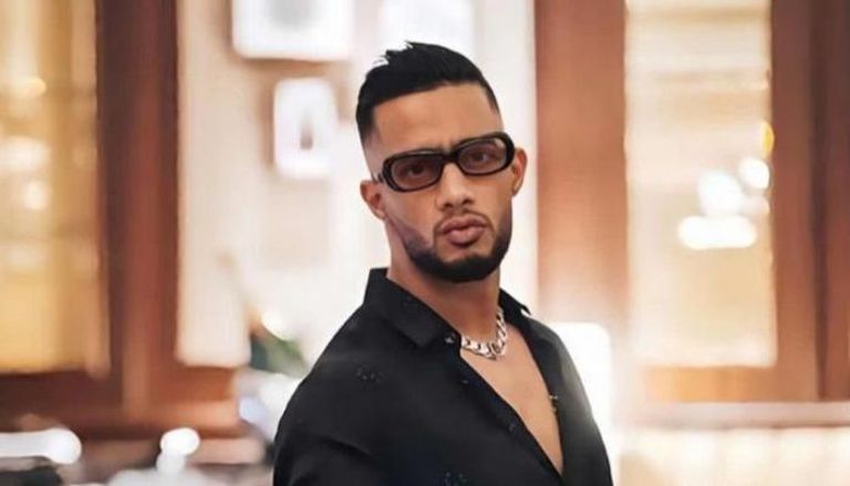 باسم سمرة يكشف سر عدم تفضيله أغاني محمد رمضان - صورة 1