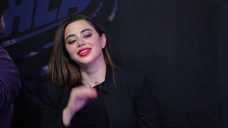 رامز جلال يتغزل في يارا السكري: بتنور في الضلمة - صورة 1