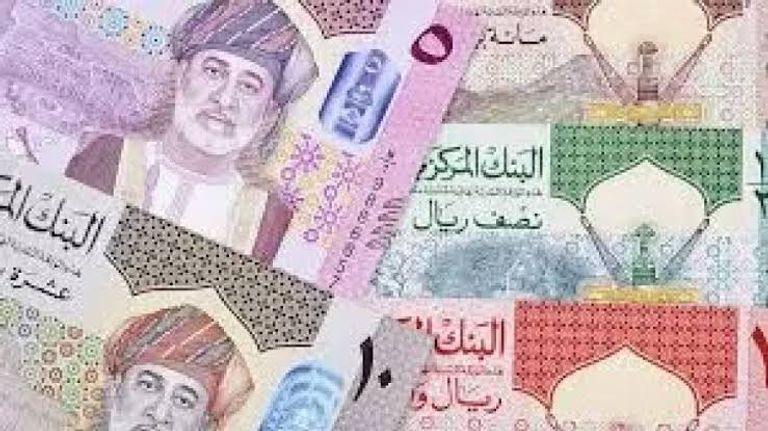 سعر الريال العماني مقابل الجنيه المصري اليوم.. استقرار في التعاملات - صورة 2