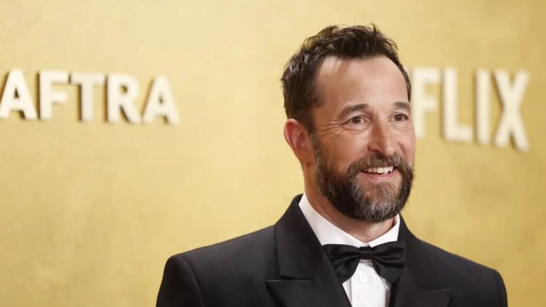 نوا وايلي يتوّج بجائزة أفضل ممثل ويكشف عن الموسم الثالث من &laquo;The Pitt&raquo; - صورة 1