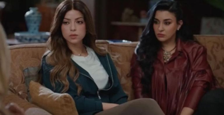 مسلسل «بابا وماما جيران» الحلقة 3.. نورا تبدأ طريقها لتحقيق حلمها - صورة 2