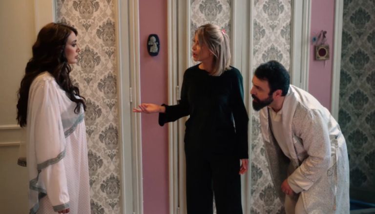 مسلسل &laquo;مولانا&raquo; الحلقة 21.. تهديد مباشر وخطة لإنقاذ منير - صورة 1