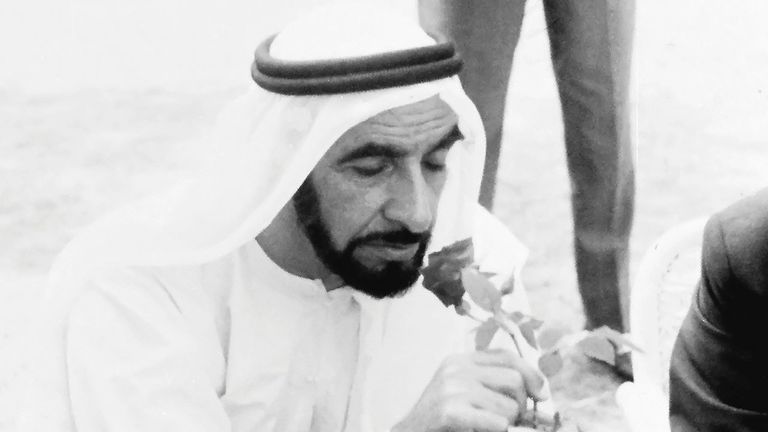 &laquo;كلنا الإمارات&raquo;: قيم الشيخ زايد الإنسانية نموذجا ملهما على مستوى العالم - صورة 1