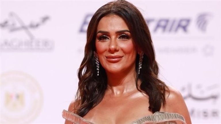 إنجي المقدم: سوسن بدر أكملت تصوير &laquo;الست موناليزا&raquo; رغم كسر حوضها (خاص) - صورة 1
