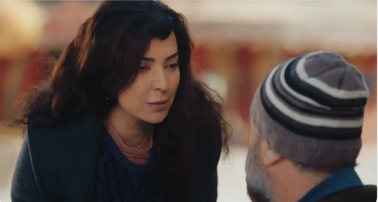 مسلسل &laquo;مطبخ المدينة&raquo; الحلقة 26.. جريمة غامضة واعتقال مفاجئ - صورة 1