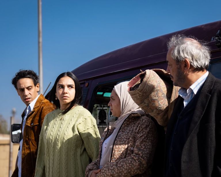 مسلسل &laquo;عرض وطلب&raquo; الحلقة 11.. مواعيد العرض والقنوات الناقلة - صورة 2