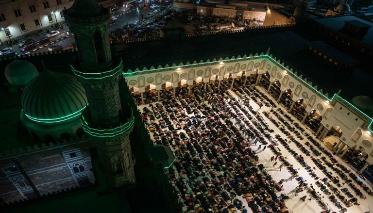 دعاء ليلة القدر كما علّمه النبي ﷺ.. كيف تغتنم ليلة 27 رمضان؟ - صورة 1