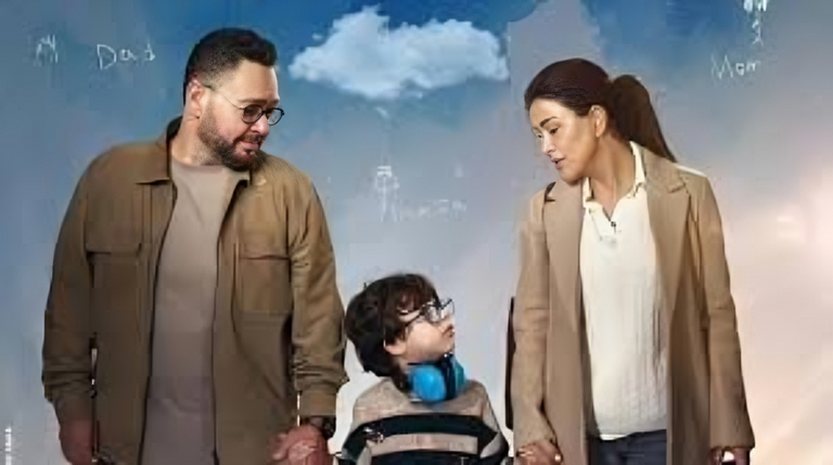 مسلسل &laquo;اللون الأزرق&raquo; الحلقة 11.. أحمد بدير يلجأ إلى ابنته - صورة 1