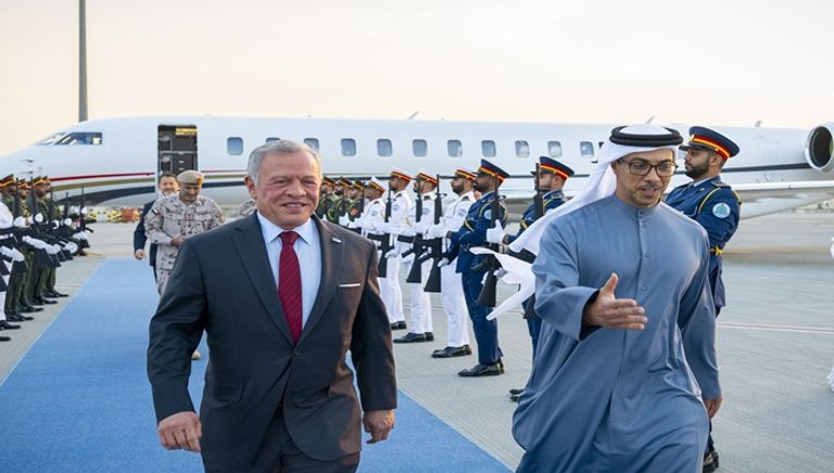 رئيس الإمارات والعاهل الأردني يبحثان التطورات الإقليمية وتداعياتها على أمن المنطقة - صورة 3