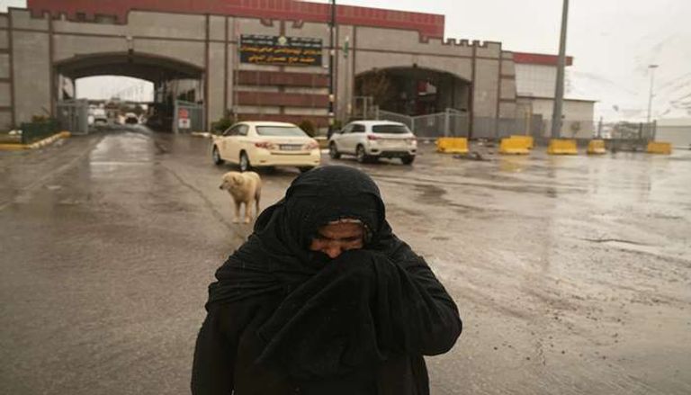 &laquo;حاجي عمران&raquo;.. إيرانيون يبحثون عن الغذاء والإنترنت داخل حدود العراق - صورة 1