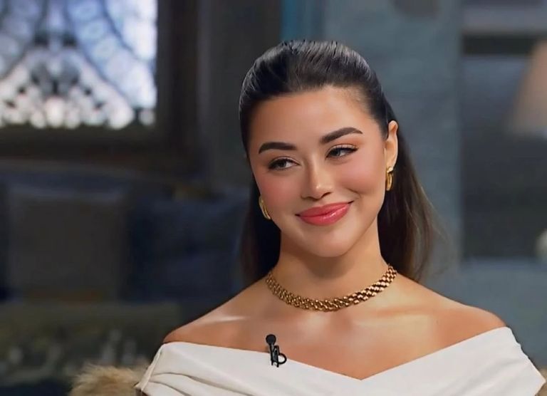 مفاجأة.. أحمد العوضي يترك المجال مفتوحا لشائعات ارتباطه بيارا السكري - صورة 1