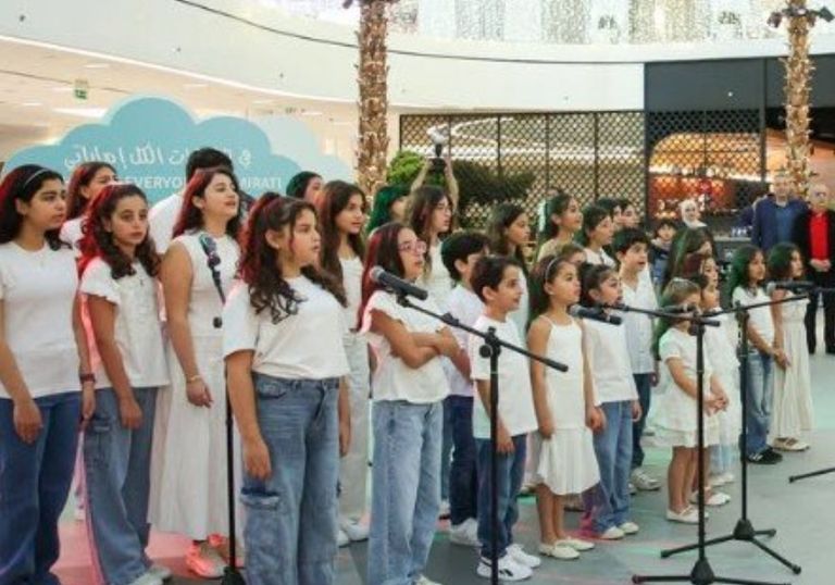 «كلنا فداء للإمارات».. رسائل المقيمين تعزف «لحن الوفاء» - صورة 2