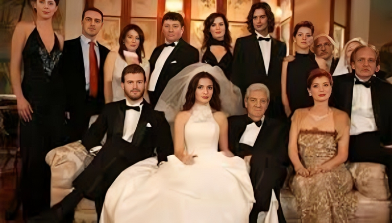 إعادة عرض المسلسل التركي الشهير &laquo;نور ومهند&raquo;.. المواعيد والقنوات الناقلة - صورة 1