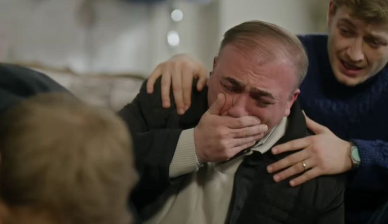 مسلسل &laquo;هذا البحر سوف يفيض&raquo; الحلقة 23.. حياة أمينة على المحك - صورة 1