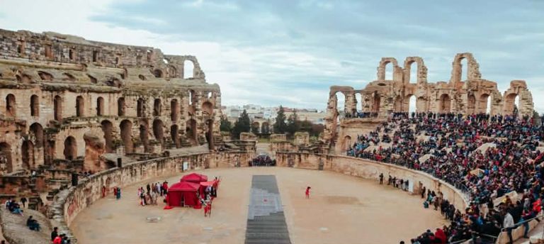 الجم التونسية تعيد محاكاة مشاهد من الحياة القديمة للمدينة - صورة 1
