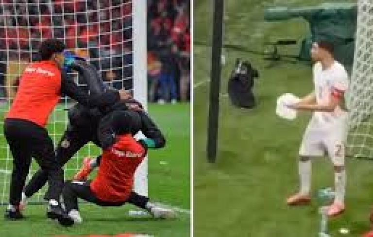 من نجم ريال مدريد.. حكيمي يتلقى منشفة كهدية (فيديو) - صورة 1