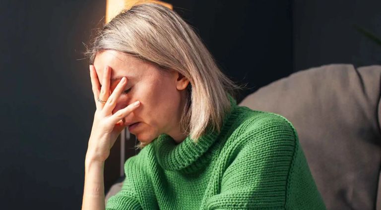 أدوية الاكتئاب خلال الحمل.. بين ضرورة العلاج ومخاطر الجنين المحتملة - صورة 1