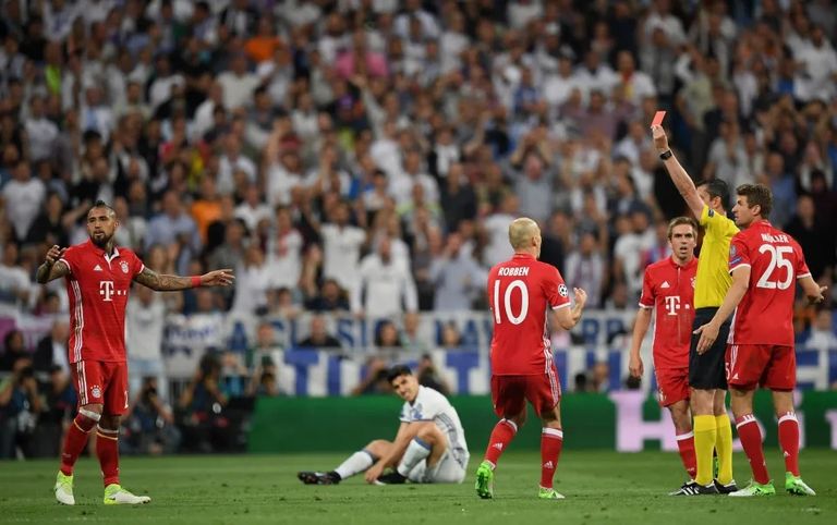 رغم سلسلة الهزائم الأخيرة.. إحصائية غريبة لبايرن ضد ريال مدريد بأوروبا - صورة 1
